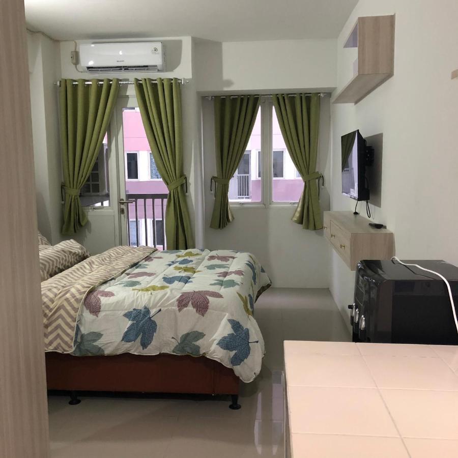 Apartment Grand Sentraland Karawang Manage By Laguna Room Esterno foto