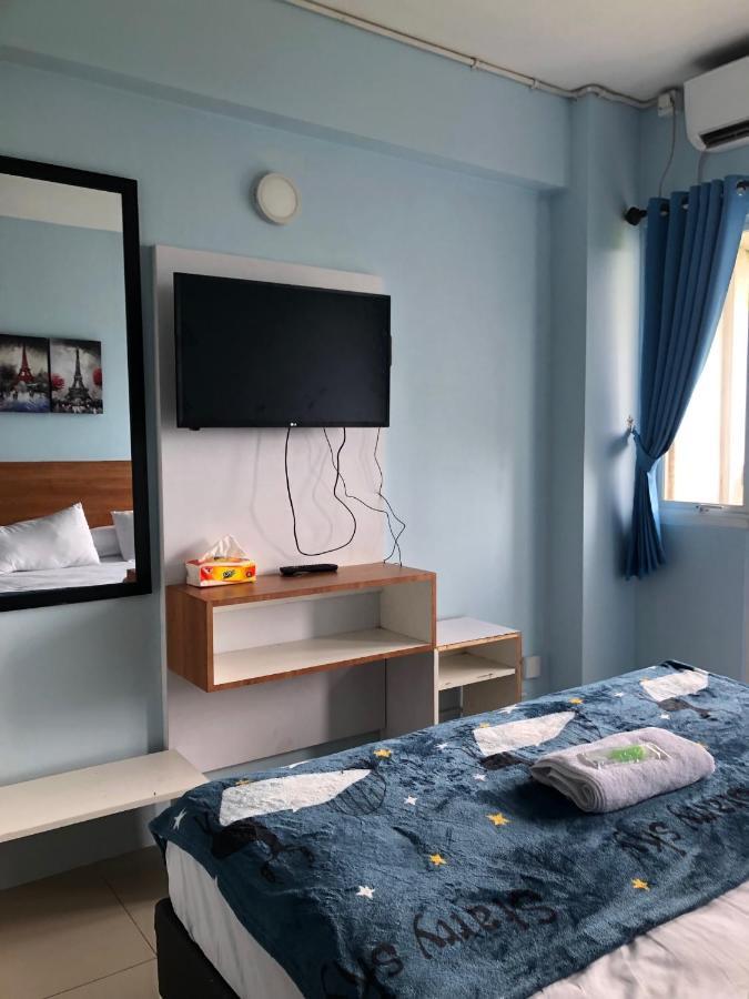 Apartment Grand Sentraland Karawang Manage By Laguna Room Esterno foto