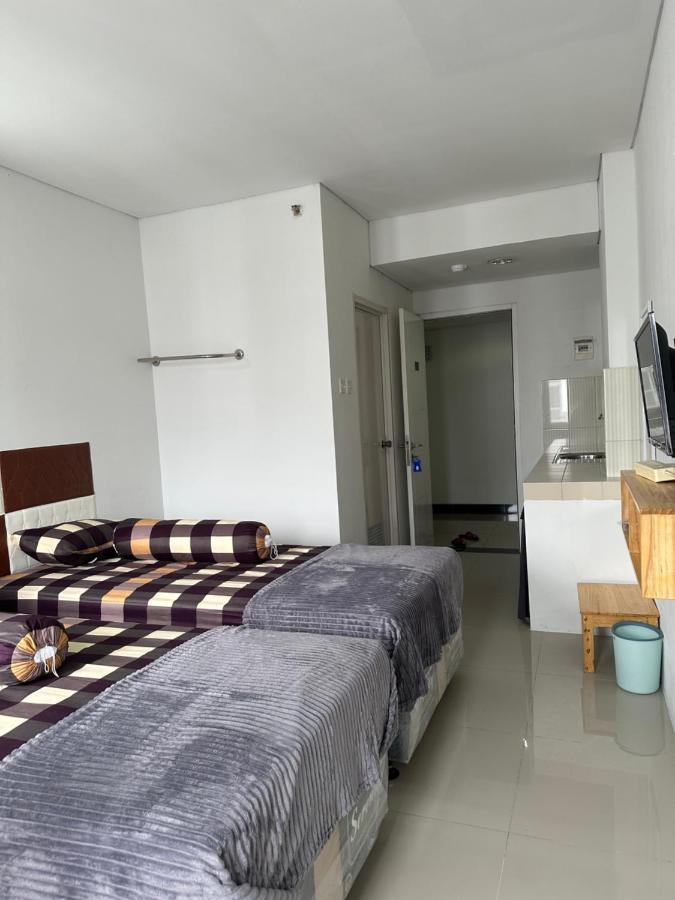 Apartment Grand Sentraland Karawang Manage By Laguna Room Esterno foto